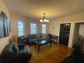 Cozy Large House close to TUFTS/Harvard/MIT 4BR
